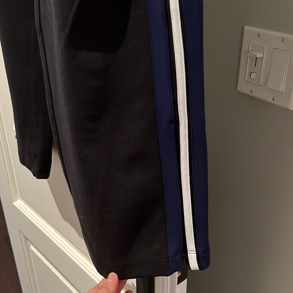 Lululemon wide leg track pant - Picture 2 of 5